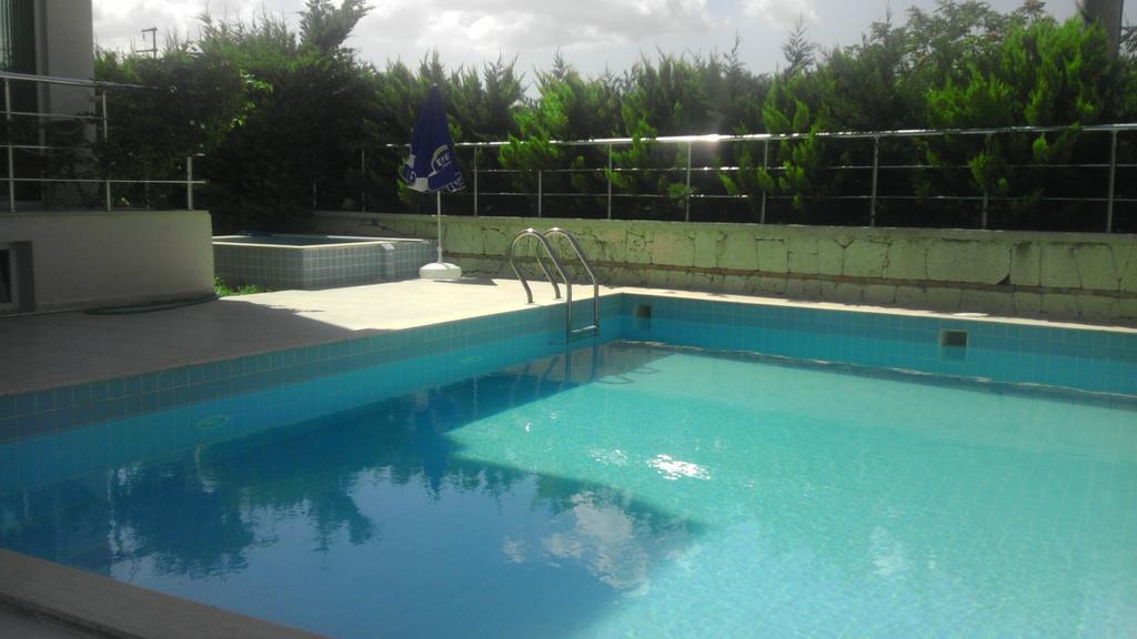 Zeytin Apart Hotel Cesme Exterior photo