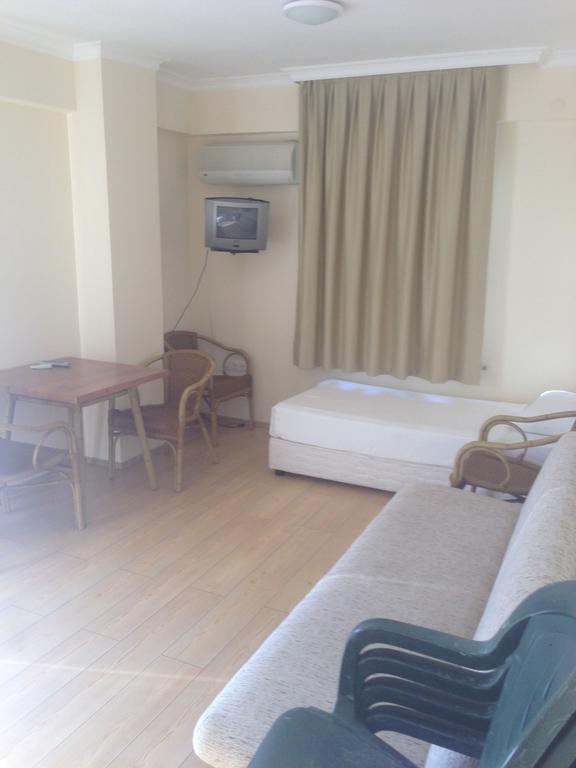 Zeytin Apart Hotel Cesme Exterior photo